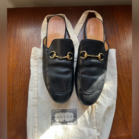 Gucci Princetown Black Leather Gold Hardware Slide on Mules Flats Size 39 VGUC - Picture 1 of 13